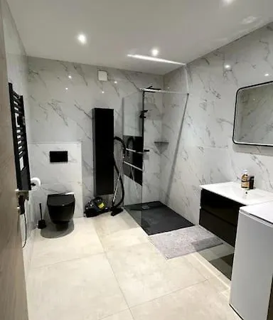 펜션 Logement Neuf Pour 4 Personnes Avec Piscine *